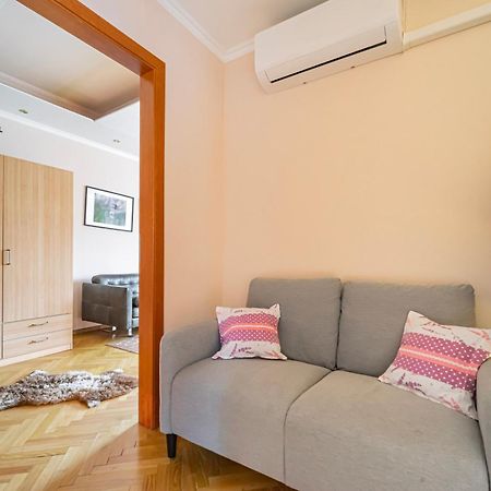 B48 Bigflat - Kenyelem 130 M2 En Torokbalint Exterior foto