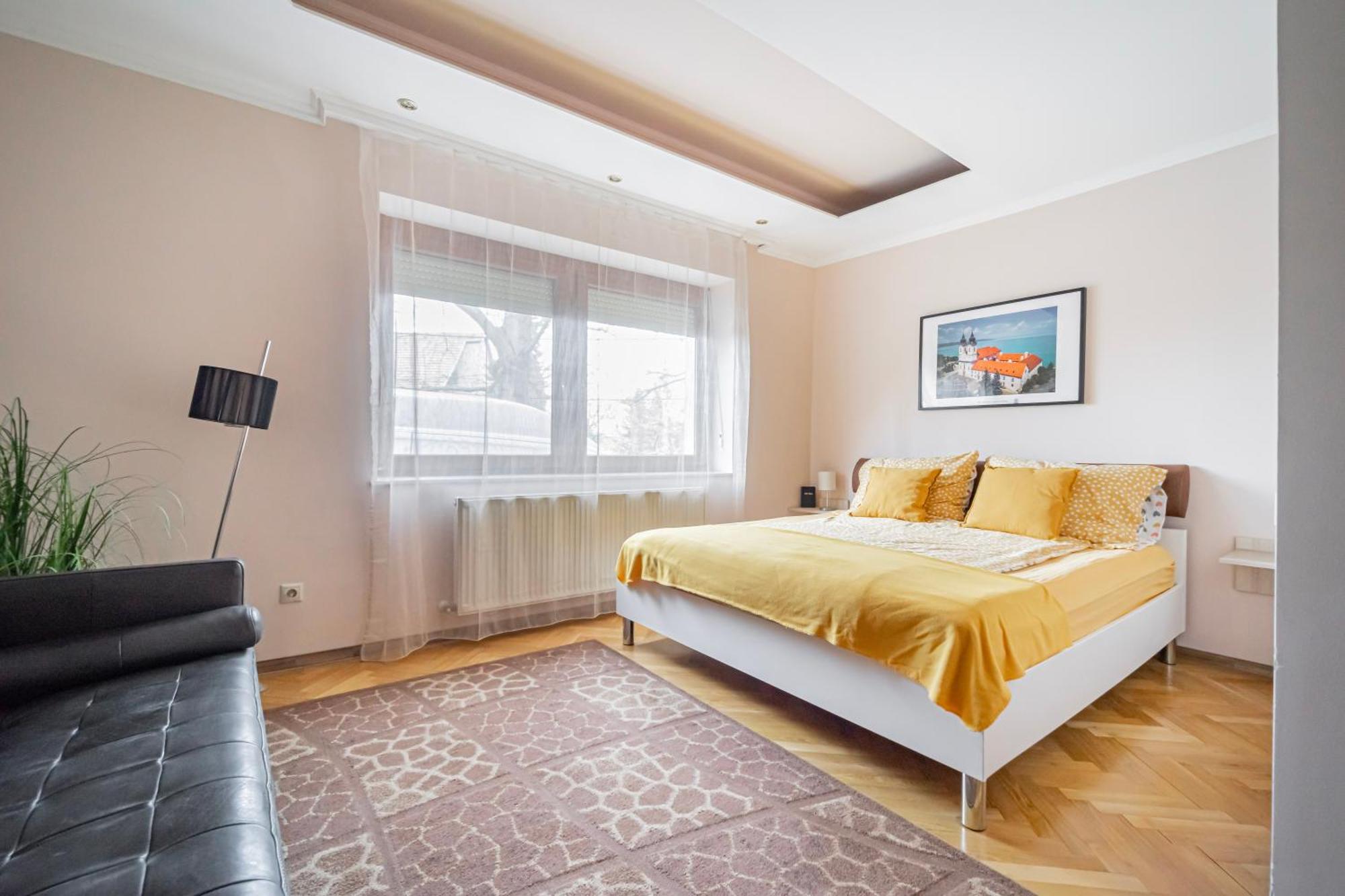 B48 Bigflat - Kenyelem 130 M2 En Torokbalint Exterior foto
